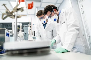 From Powder to Particles with Jet Milling